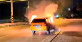 Bursa'da Seyir Halindeki Araçta Yangın!