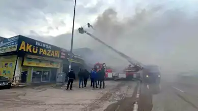 Bursa'da Yangın: Trafik Kısıtlaması!