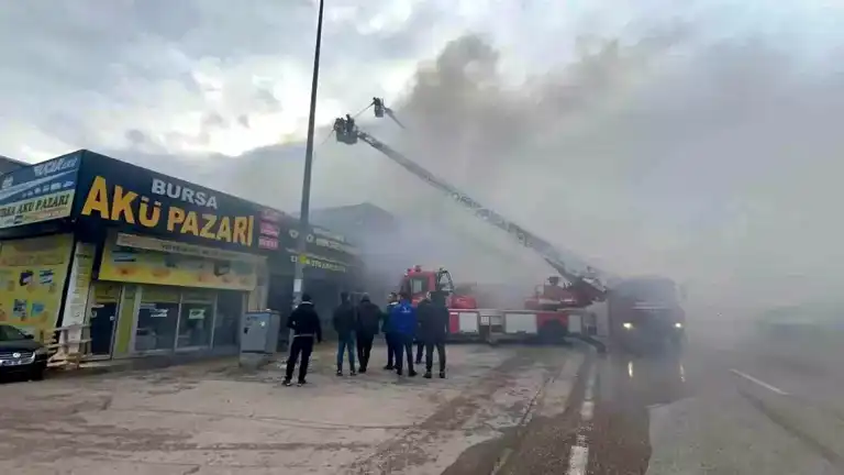 Bursa'da Yangın: Trafik Kısıtlaması!