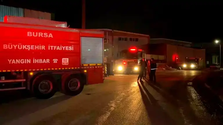İnegöl'deki Tekstil Fabrikasında Üçüncü Yangın!